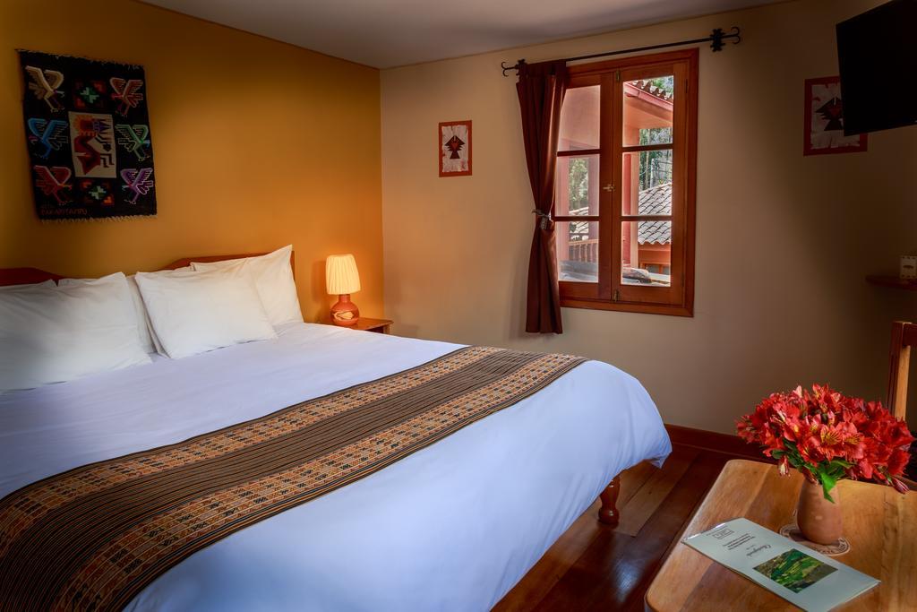 Hotel Pakaritampu Оллантайтамбо Экстерьер фото